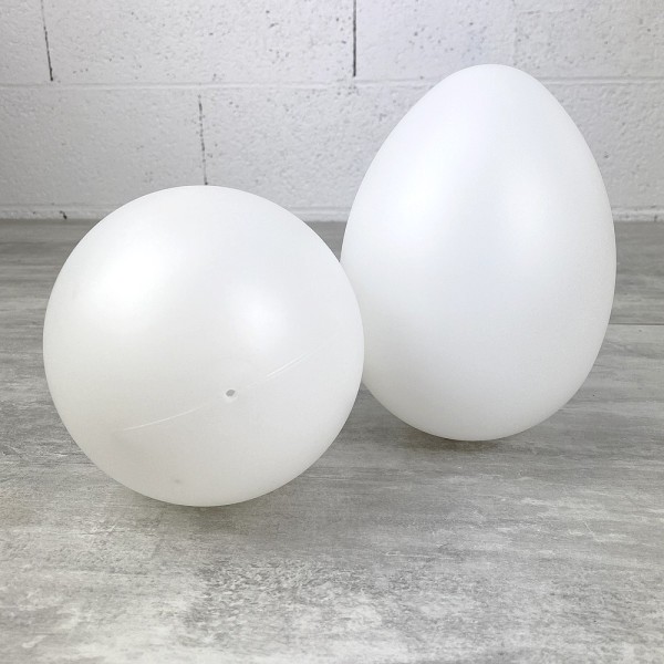 Lot 2 grands Oeufs en plastique blanc, haut. 18 cm, avec trou de suspension, non séparables, autruch - Photo n°4