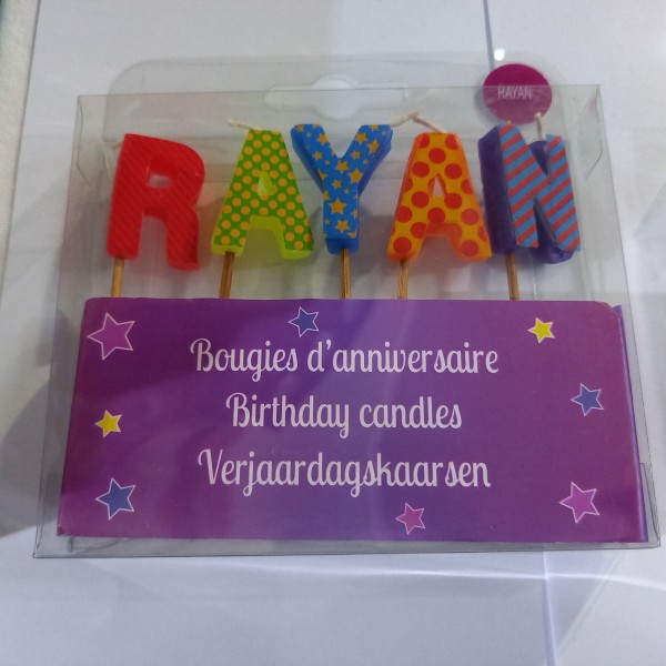 Bougie d'anniversaire prénom : Rayan, 4cm - Photo n°1