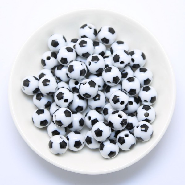 10 Perles Ballon de football 12mm Noir et Blanc en Acrylique - Photo n°1