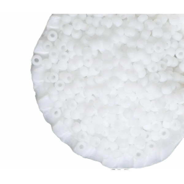 20g Opaque givré blanc 41F verre rond mat TOHO perles de rocaille 8/0 Tr-8 - 41F 3mm 8/0 TOHO - Photo n°1