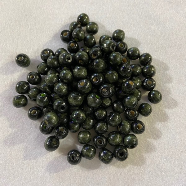 Perles en bois vert foncé - Photo n°1