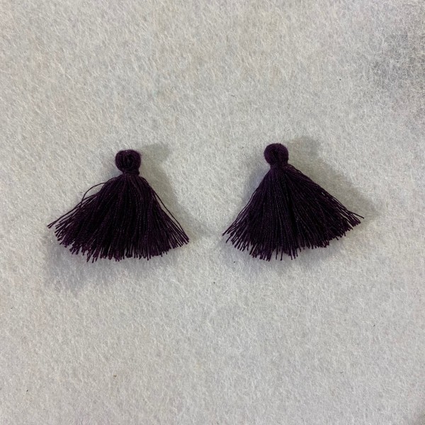 Deux pompons violet - Photo n°1