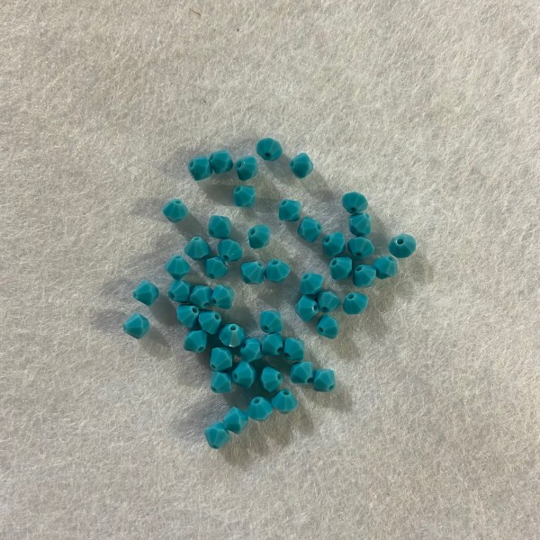 Perles en Crystal bleu opaque - Photo n°1
