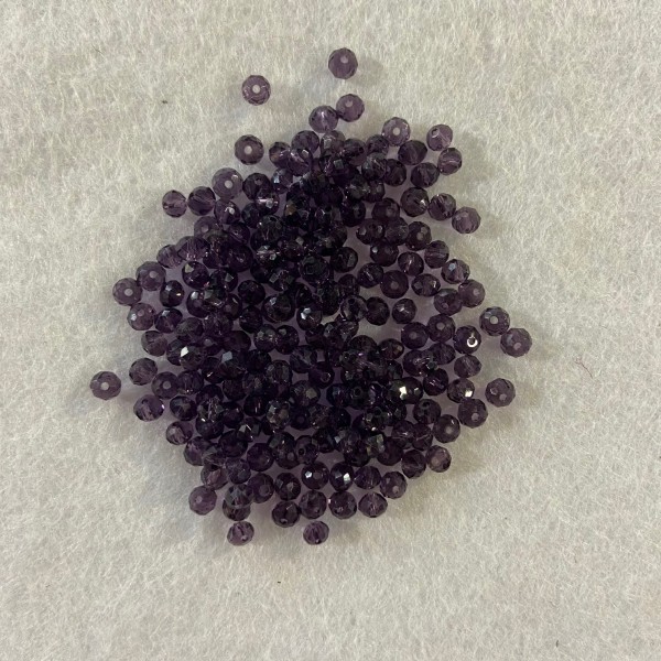 Perles en résine violet foncé - Photo n°1
