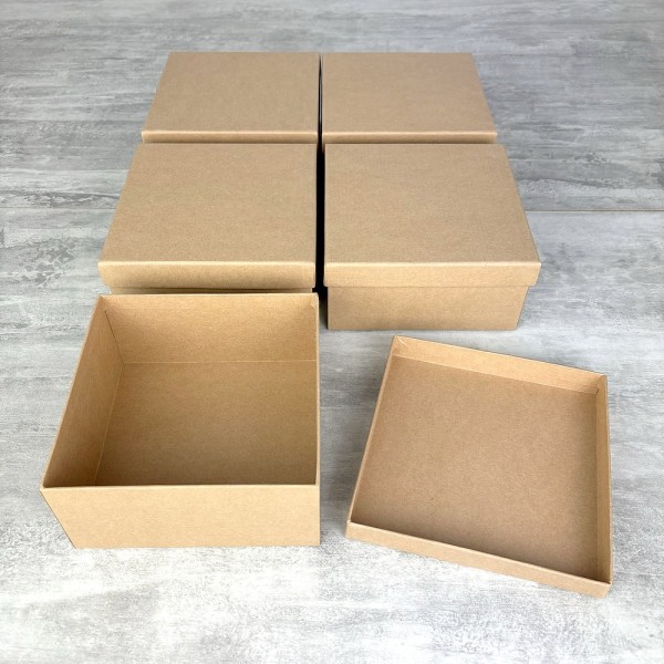 Lot de 5 grandes boites carrées hautes avec couvercle en carton, coté 15,5cm et 7,5cm de haut - Photo n°1
