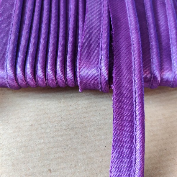 Passepoil satin violet - 12mm - vendu au mètre - P04 - Photo n°1