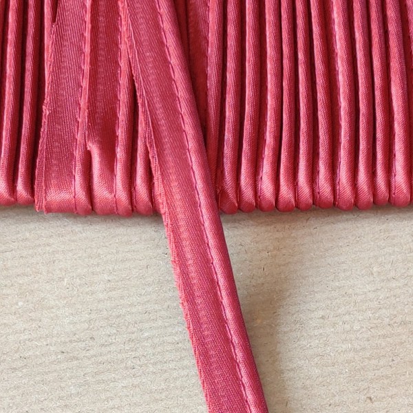 Passepoil satin rouge brique - 12mm - vendu au mètre - P16 - Photo n°1