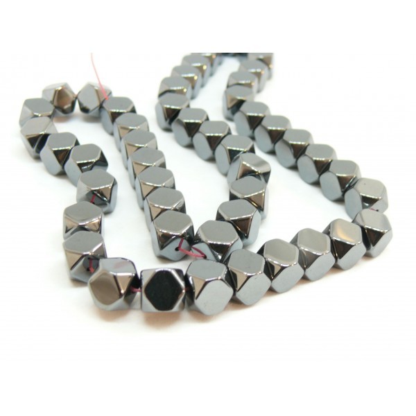 1 fil d'environ 40 perles Hématite Forme Polygone 10mm Gris metallisé 150710141038 - Photo n°1