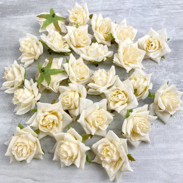 Lot de 25 Têtes de Rose ivoire artificielle, diamètre 4 cm, fleurs en tissu - Photo n°4