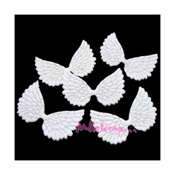 Appliques ailes tissu blanc brillant - 5 pièces - Photo n°1